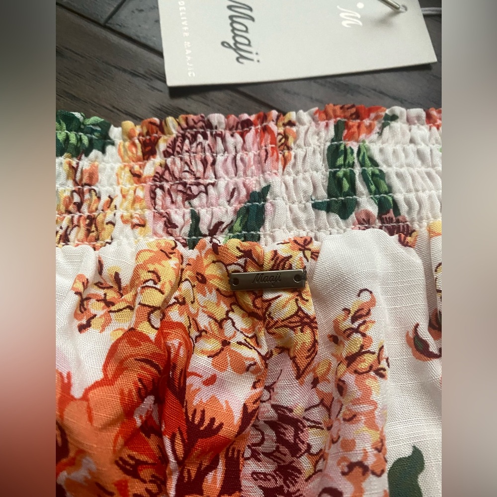 NWT Maaji floral ruffle shorts, size M - Picture 3 of 5